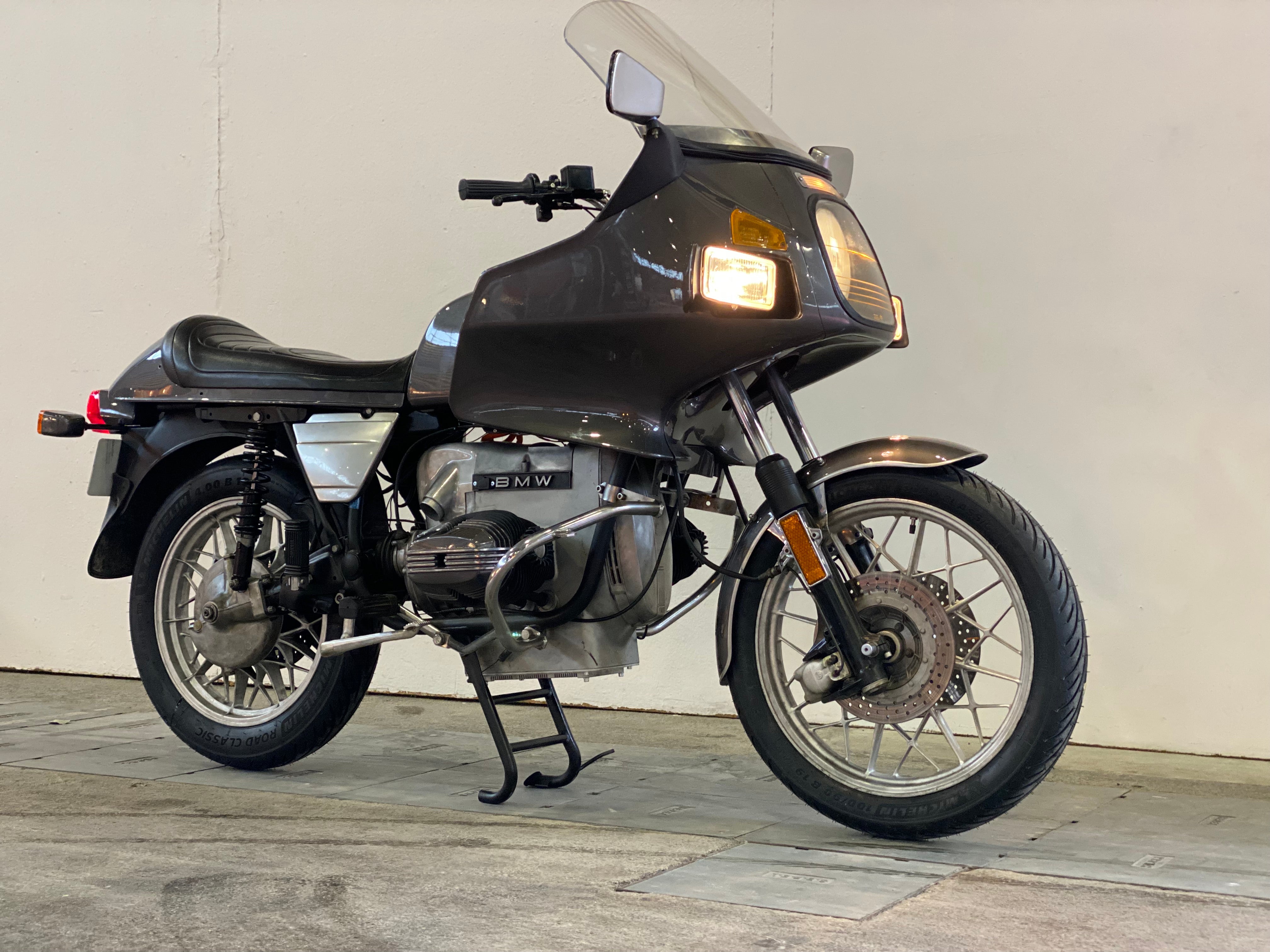 E-REVIVAL Bymoss · moto BMW électrique R-Series · atelier Lyon