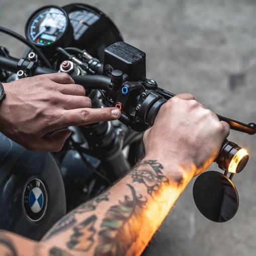 Commodo Rebelmoto & Motogadget pour BMW électrique — Commodos custom bymoss