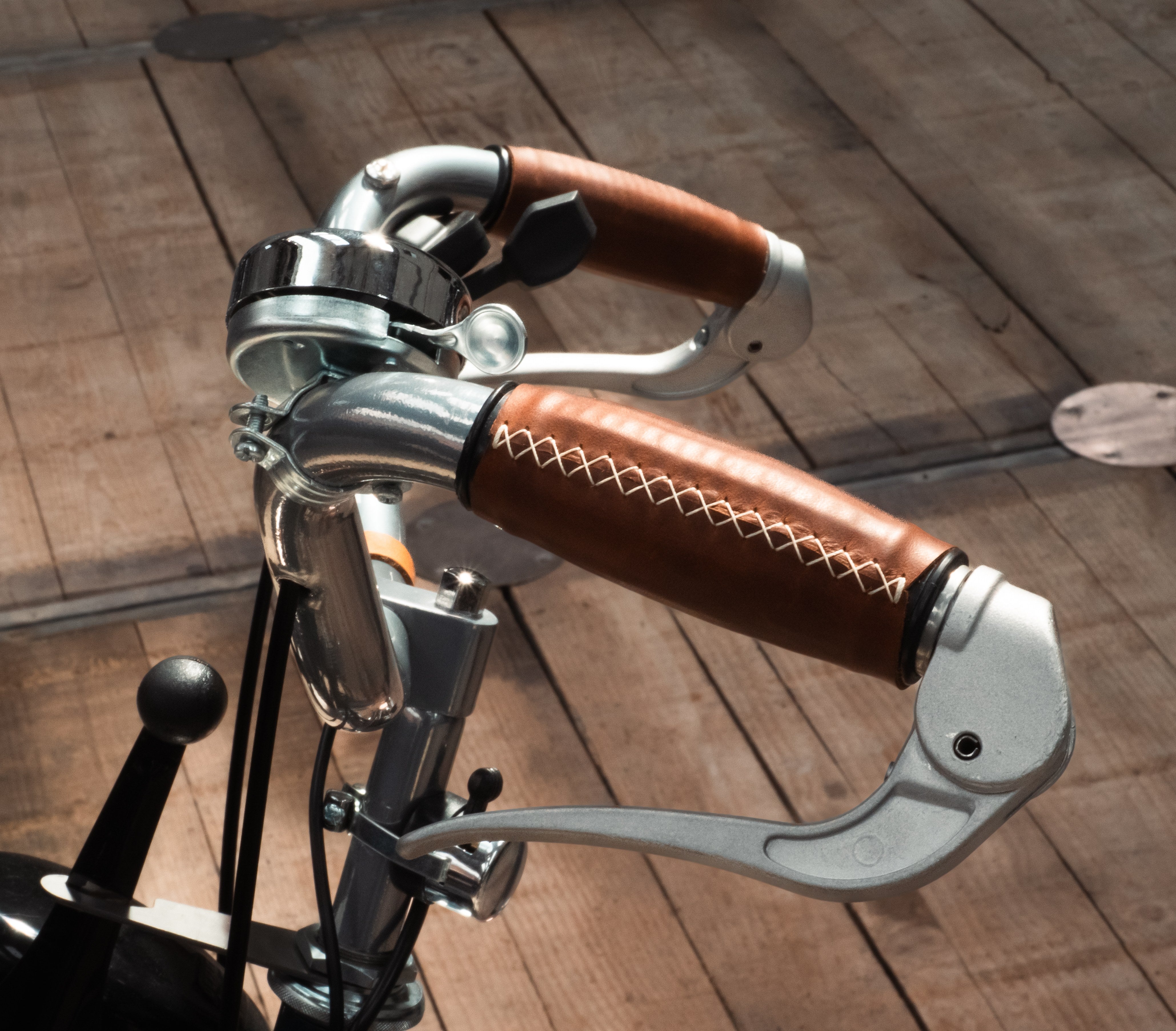 Solex 3800 électrique — guidons cuir brun