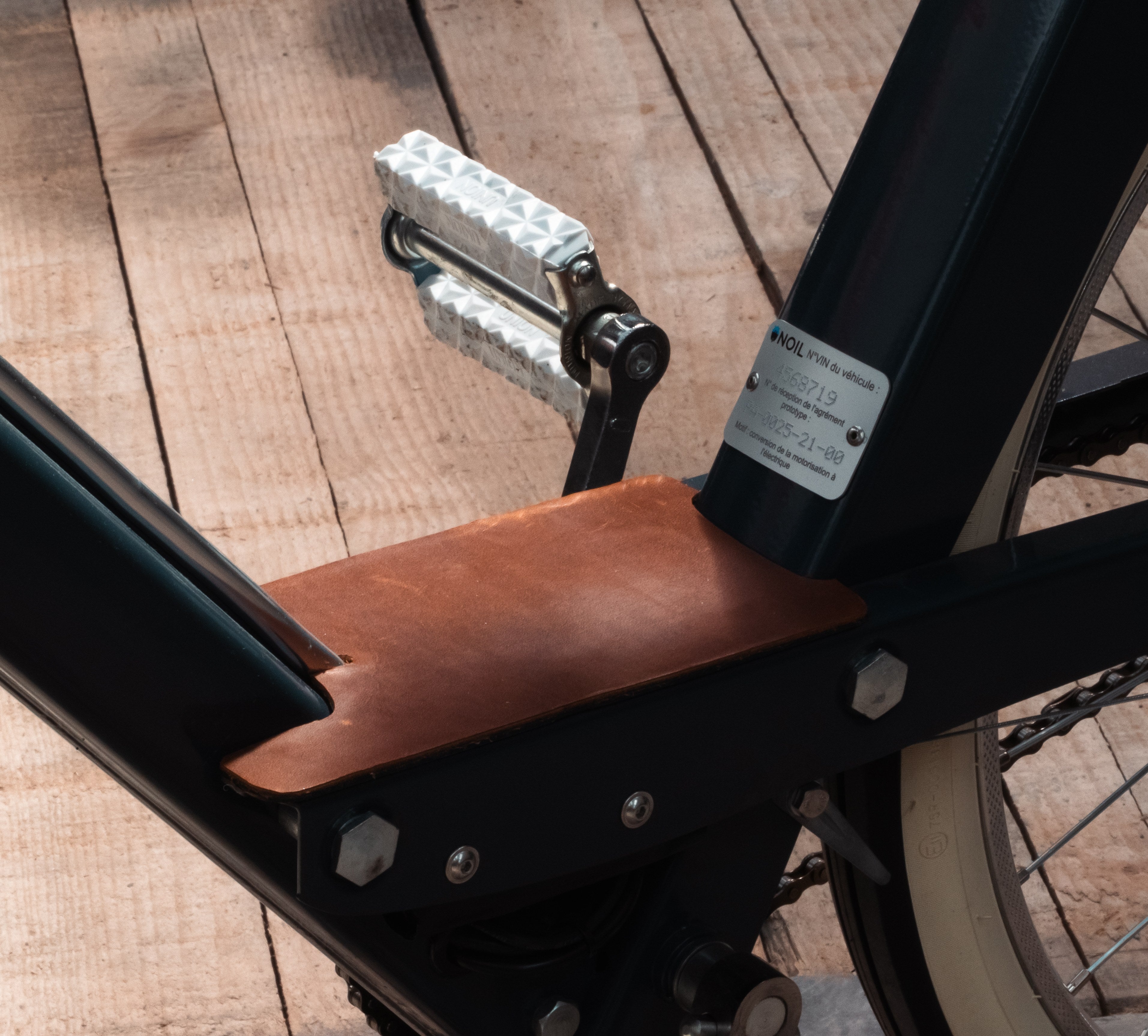 Solex 3800 électrique — pédalier + plaque homologation NOIL